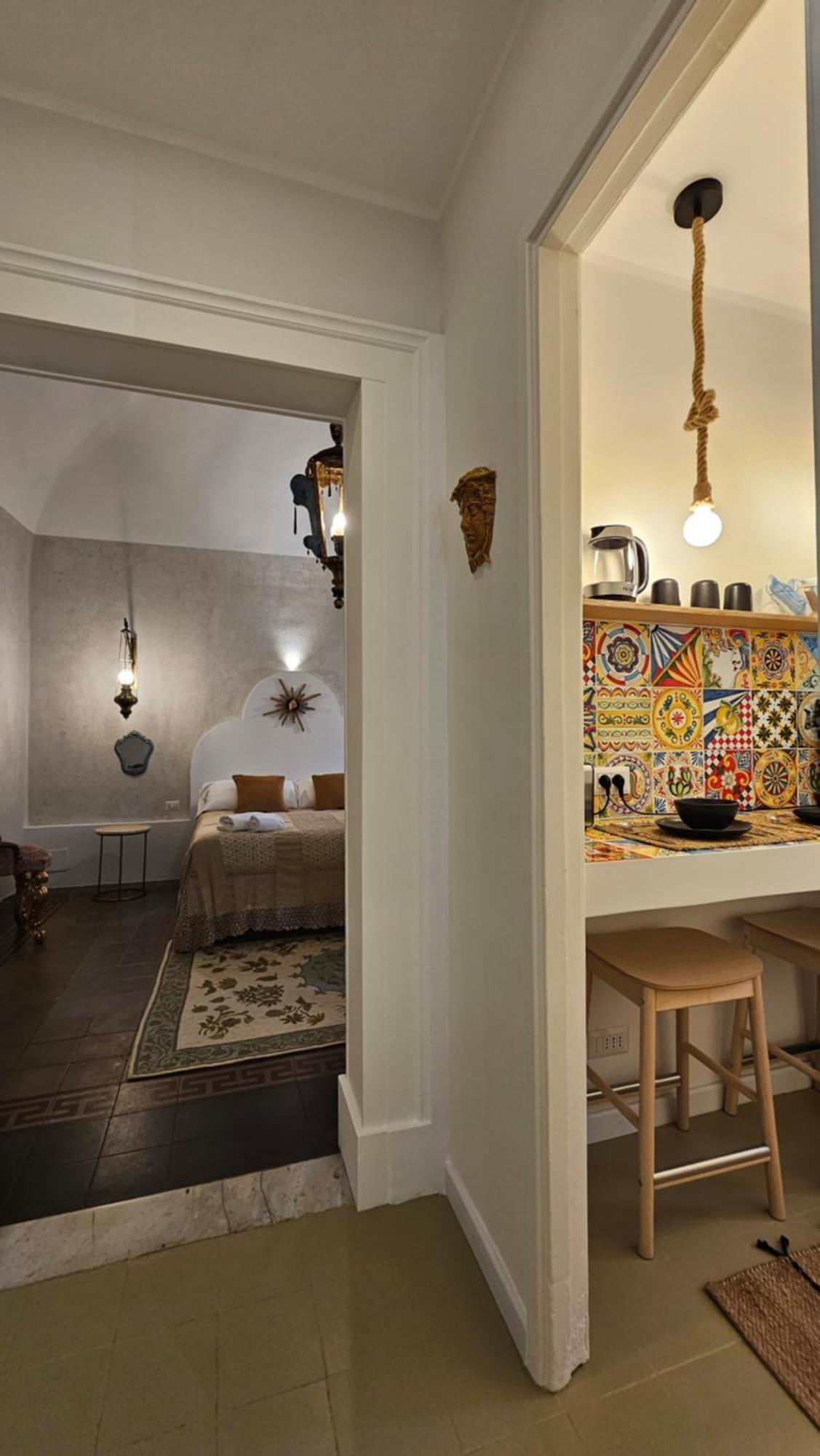 Bed & Breakfast I Lumi Aeroporto di Catania Fontana Rossa